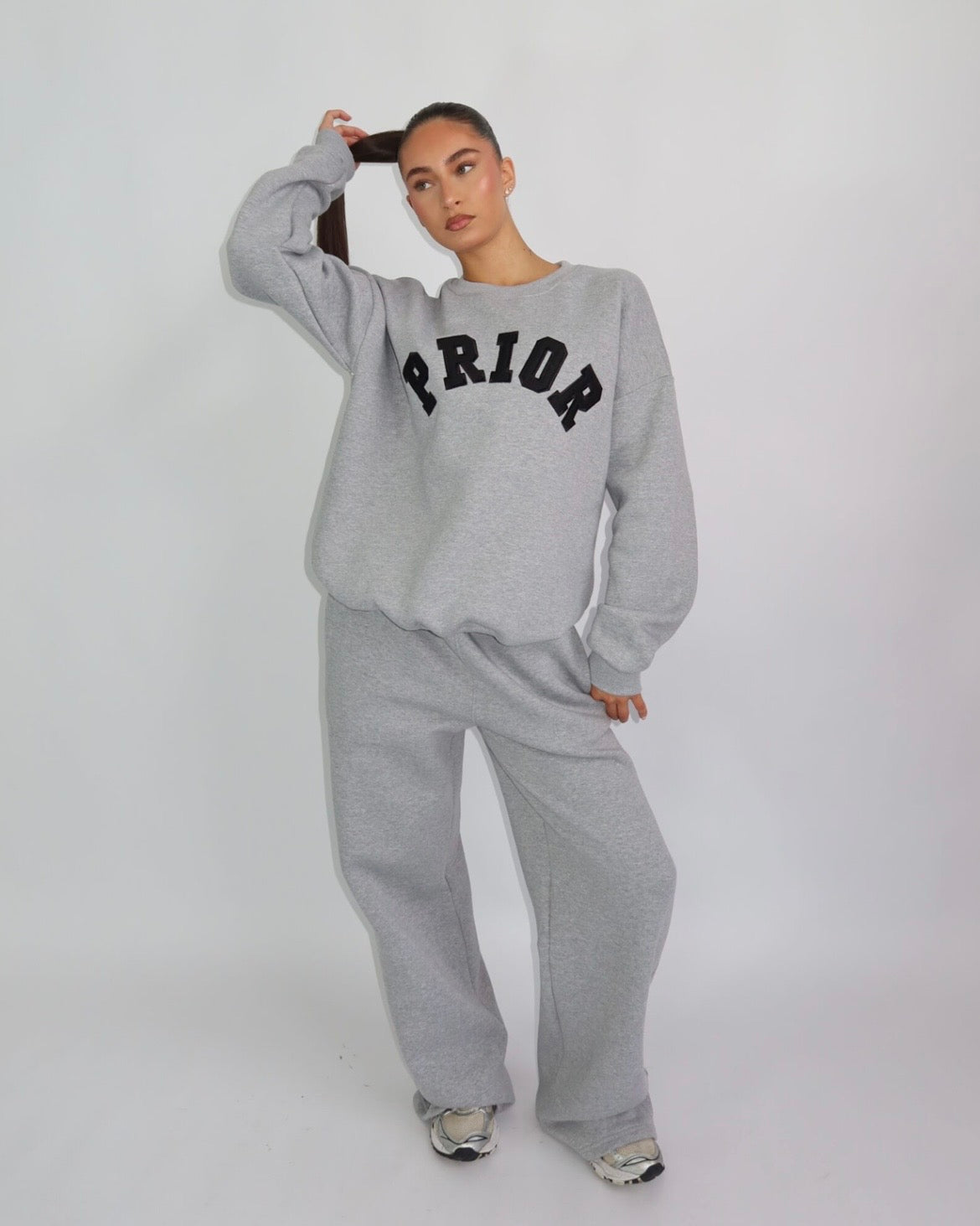 Priority tracksuit grijs