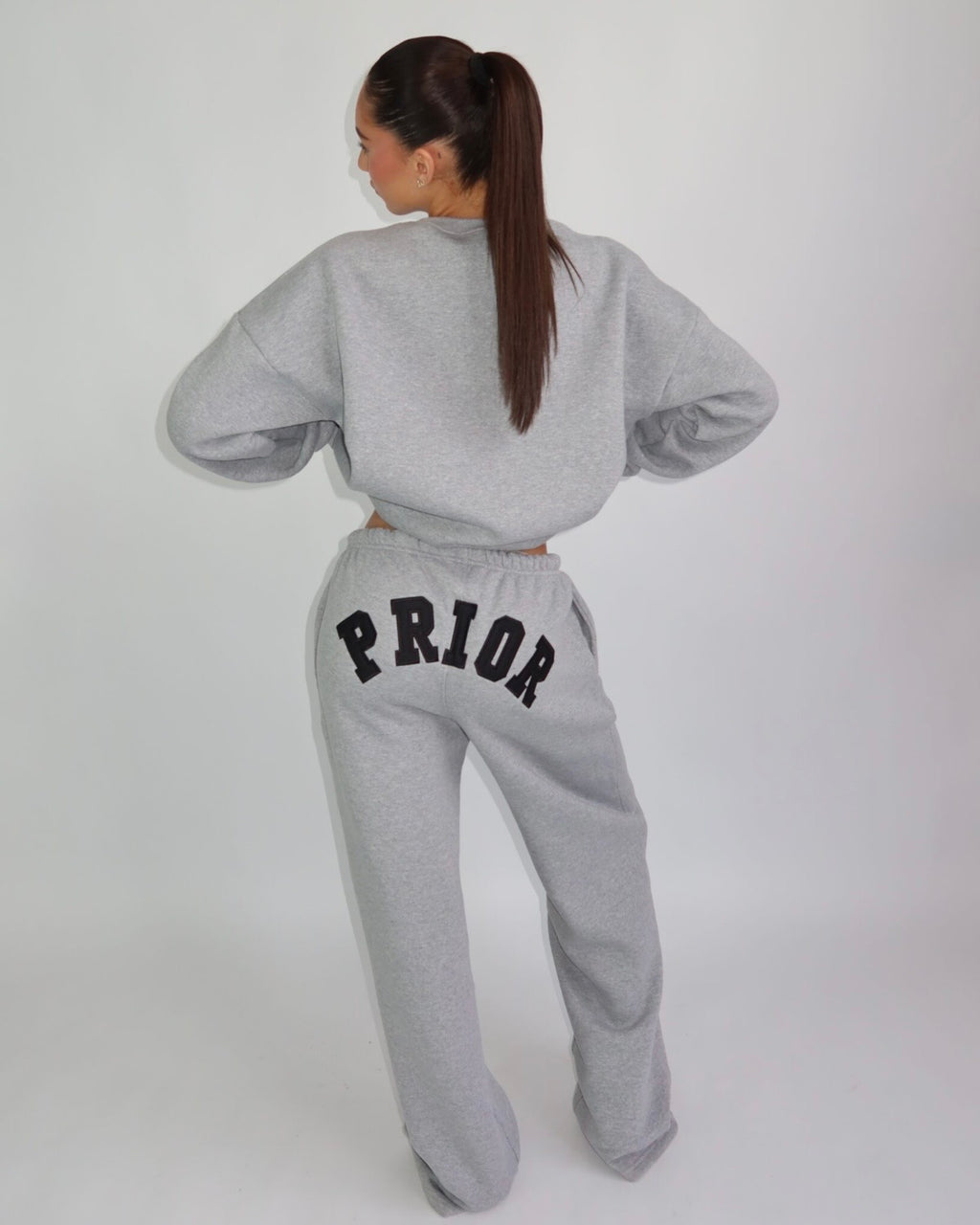 Priority tracksuit grijs