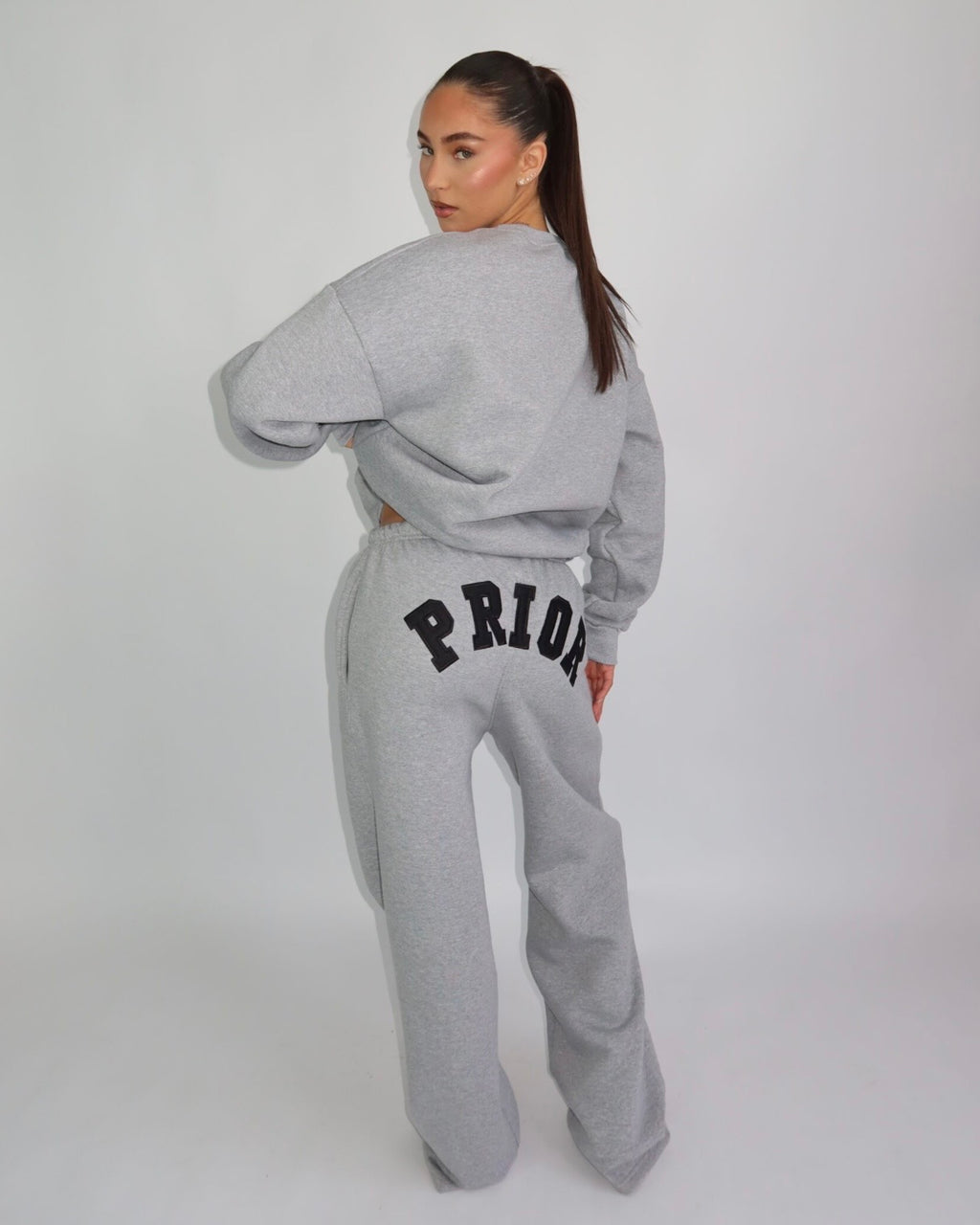Priority tracksuit grijs