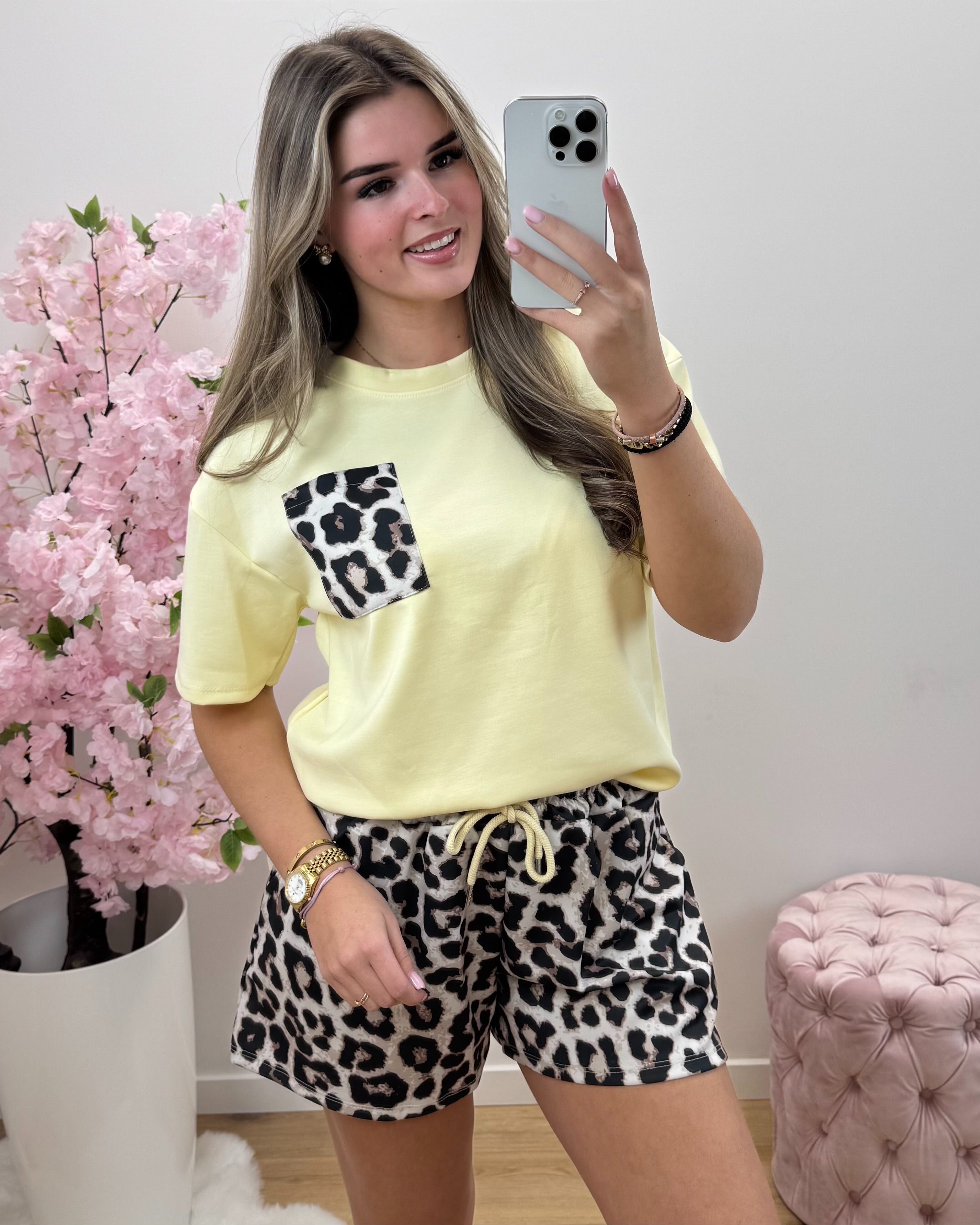 Set Tiger geel