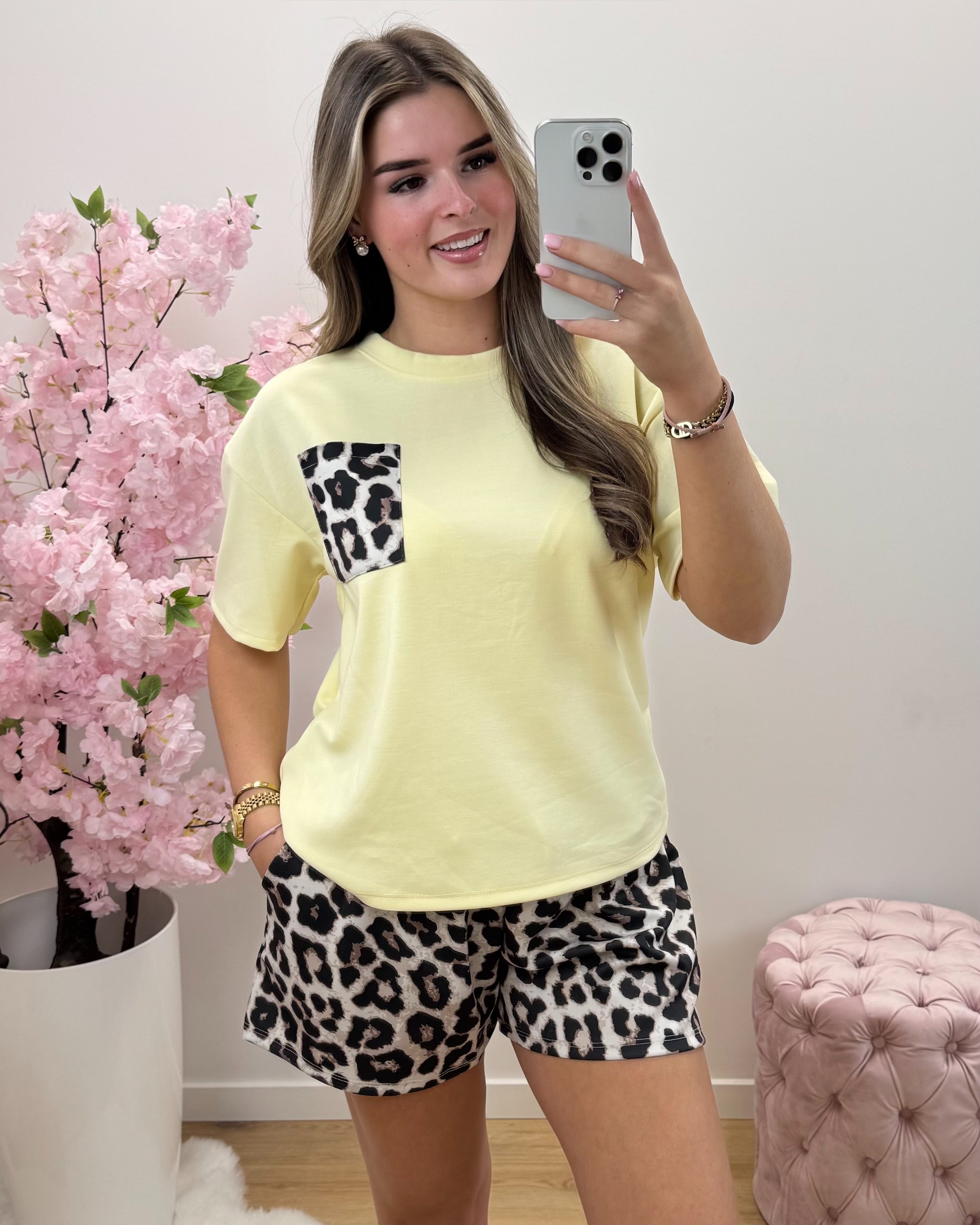 Set Tiger geel
