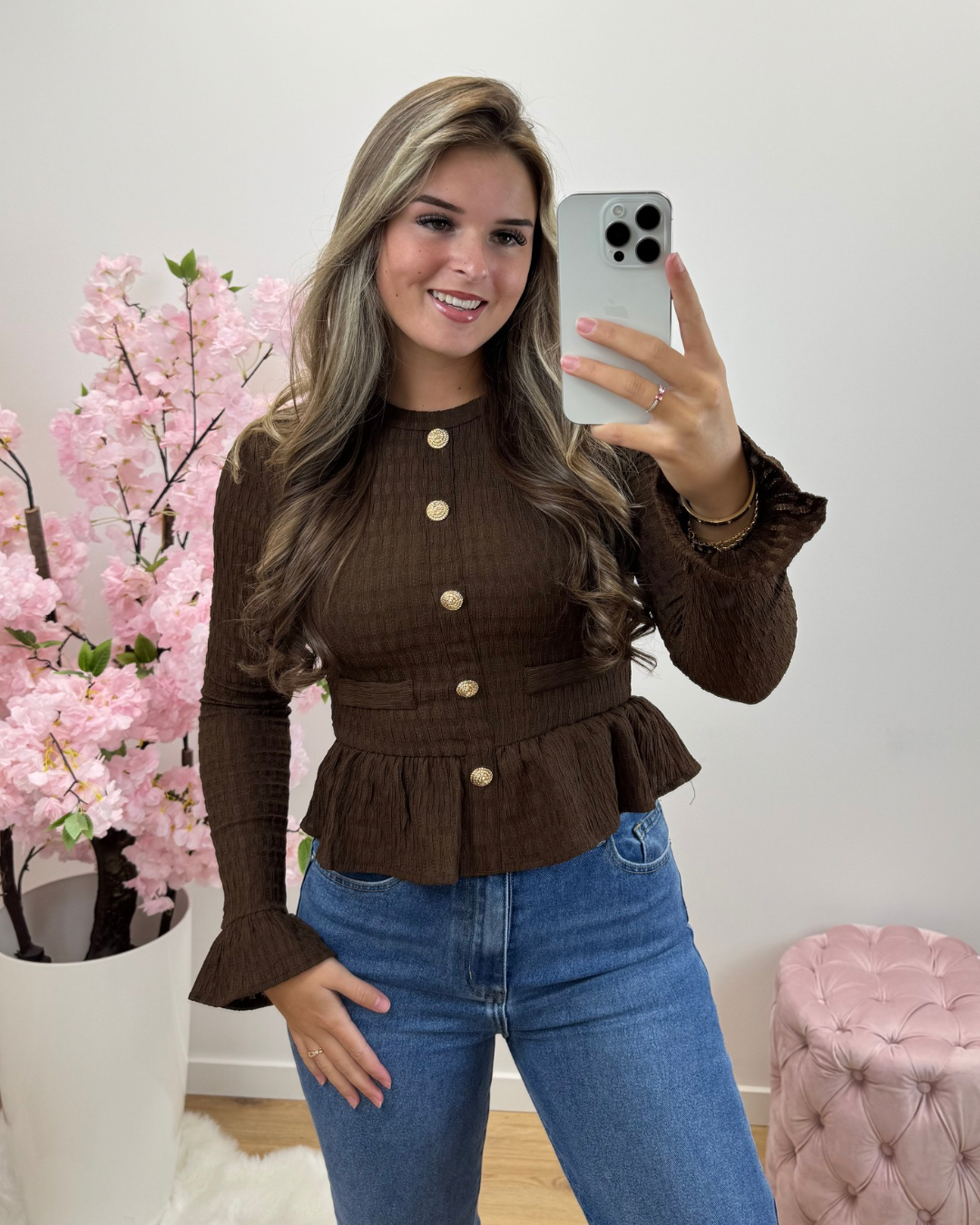 Top Lina bruin